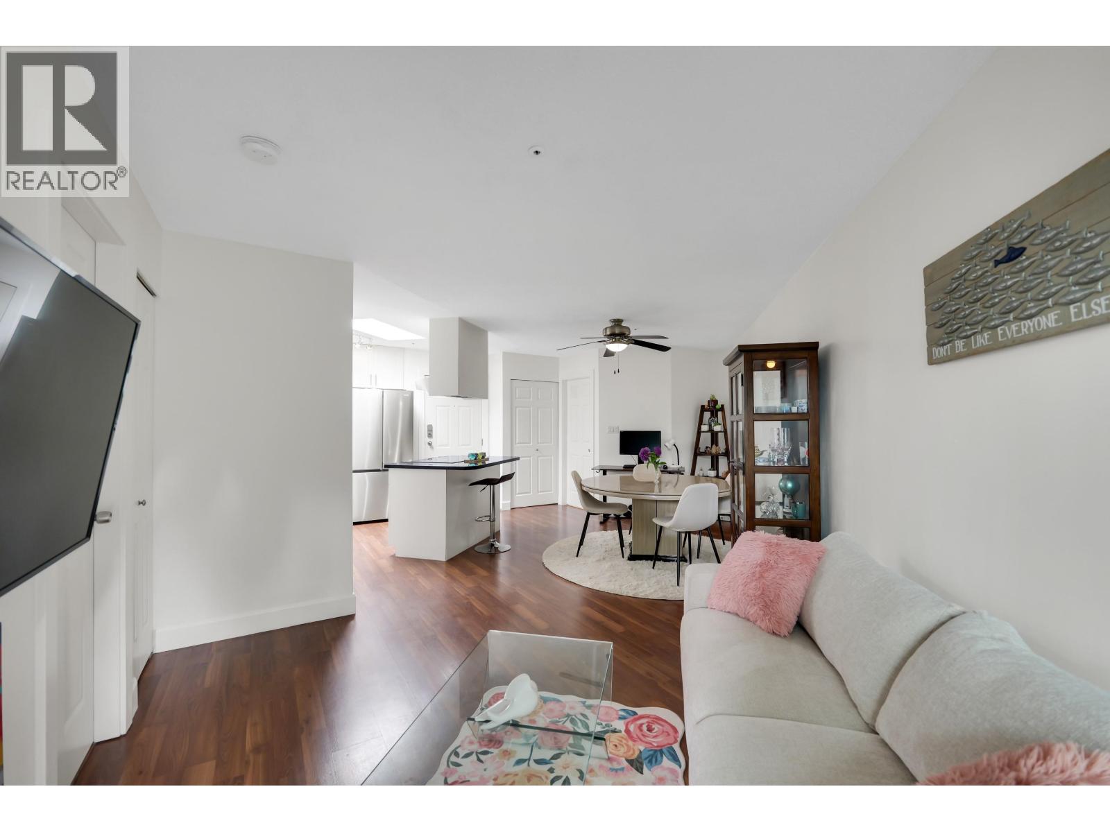 B310 40120 Willow Crescent, Squamish, British Columbia  V8B 0L7 - Photo 11 - R3146036