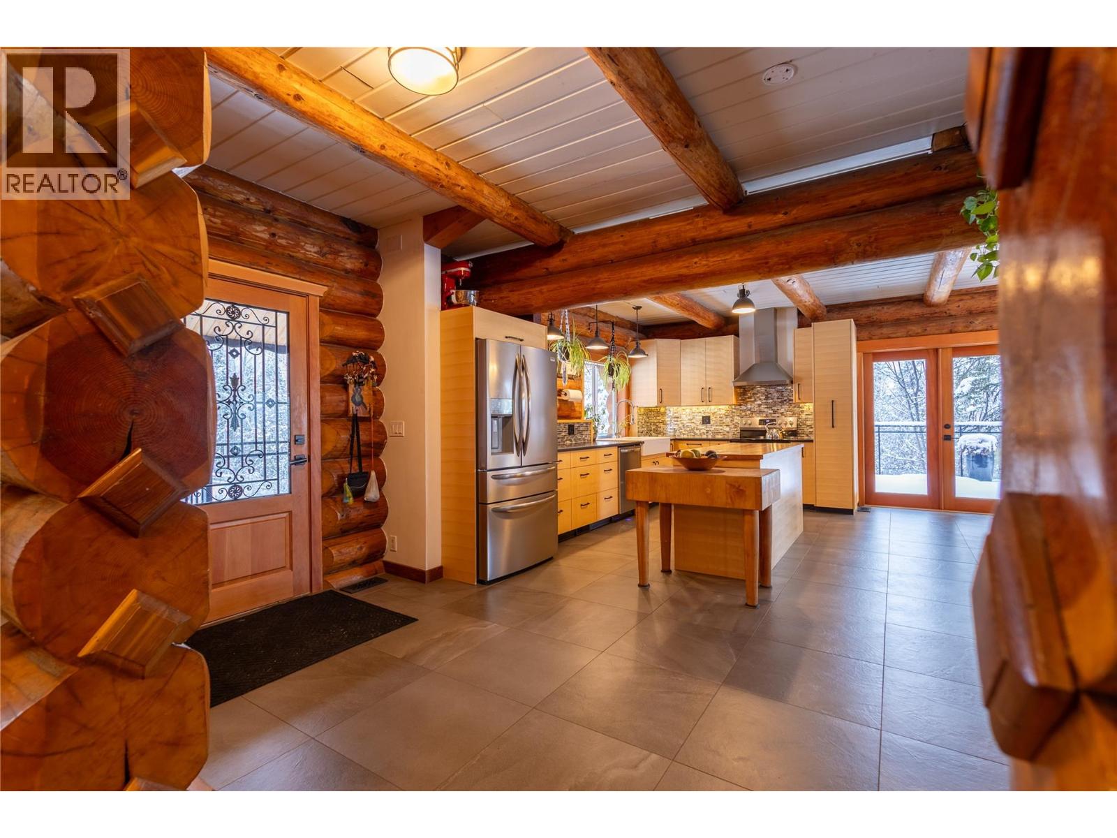 3697 Blewett Road, Nelson, British Columbia  V1L 6V8 - Photo 14 - 10379808