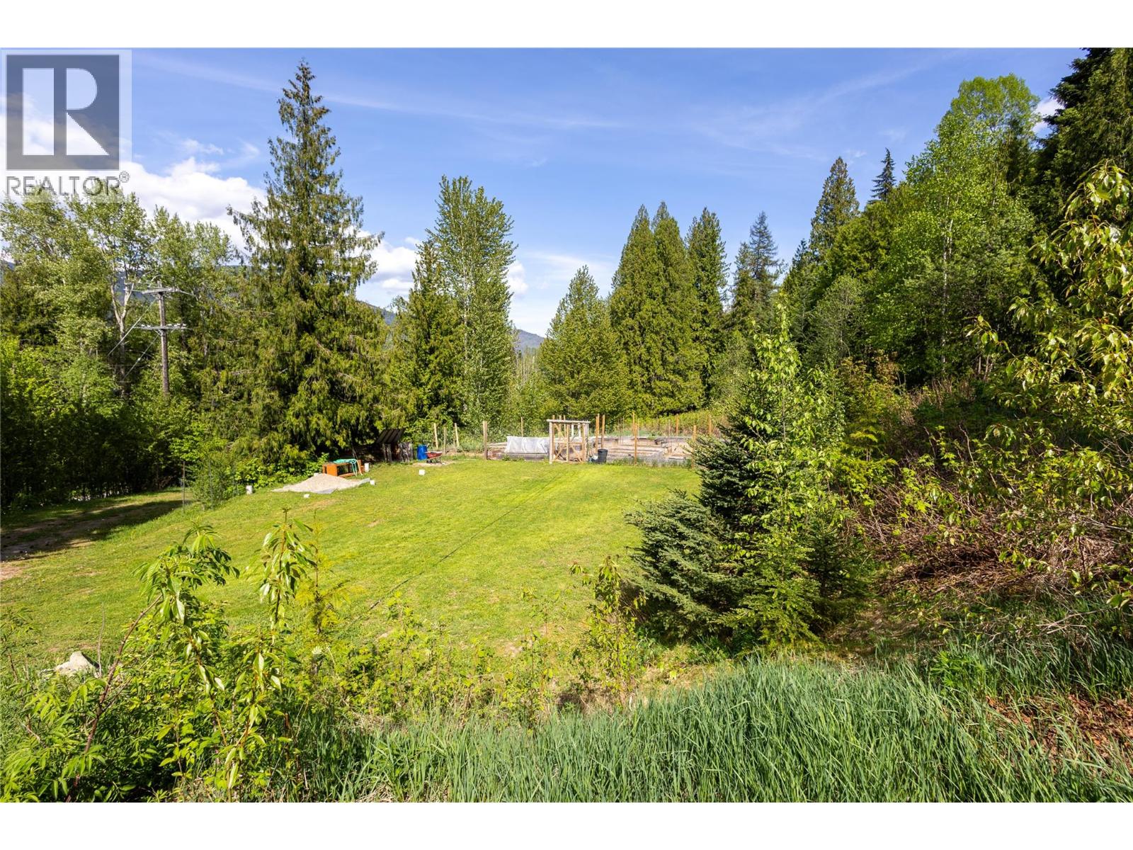 3697 Blewett Road, Nelson, British Columbia  V1L 6V8 - Photo 89 - 10379808