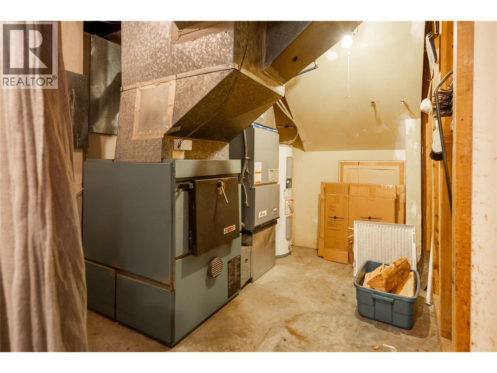 3697 Blewett Road, Nelson, British Columbia  V1L 6V8 - Photo 59 - 10379808
