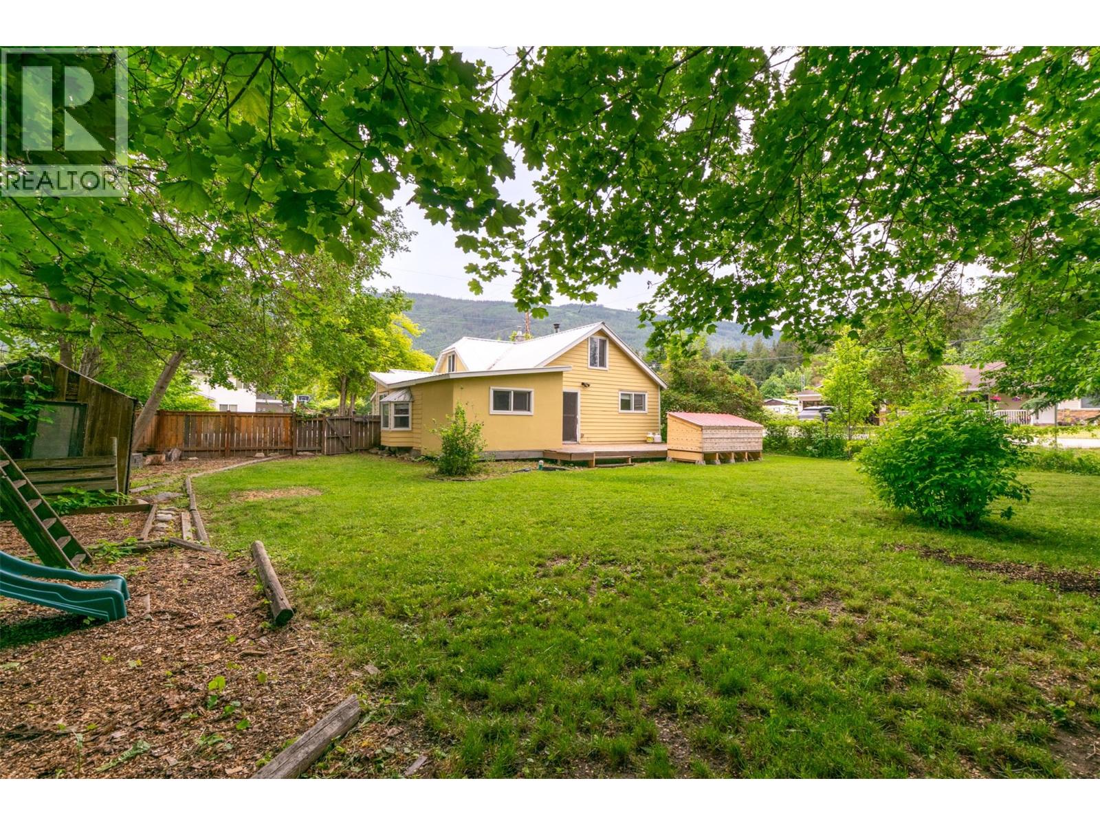 5081 70 Avenue NE, Salmon Arm, British Columbia  V0E 1K0 - Photo 41 - 10390491