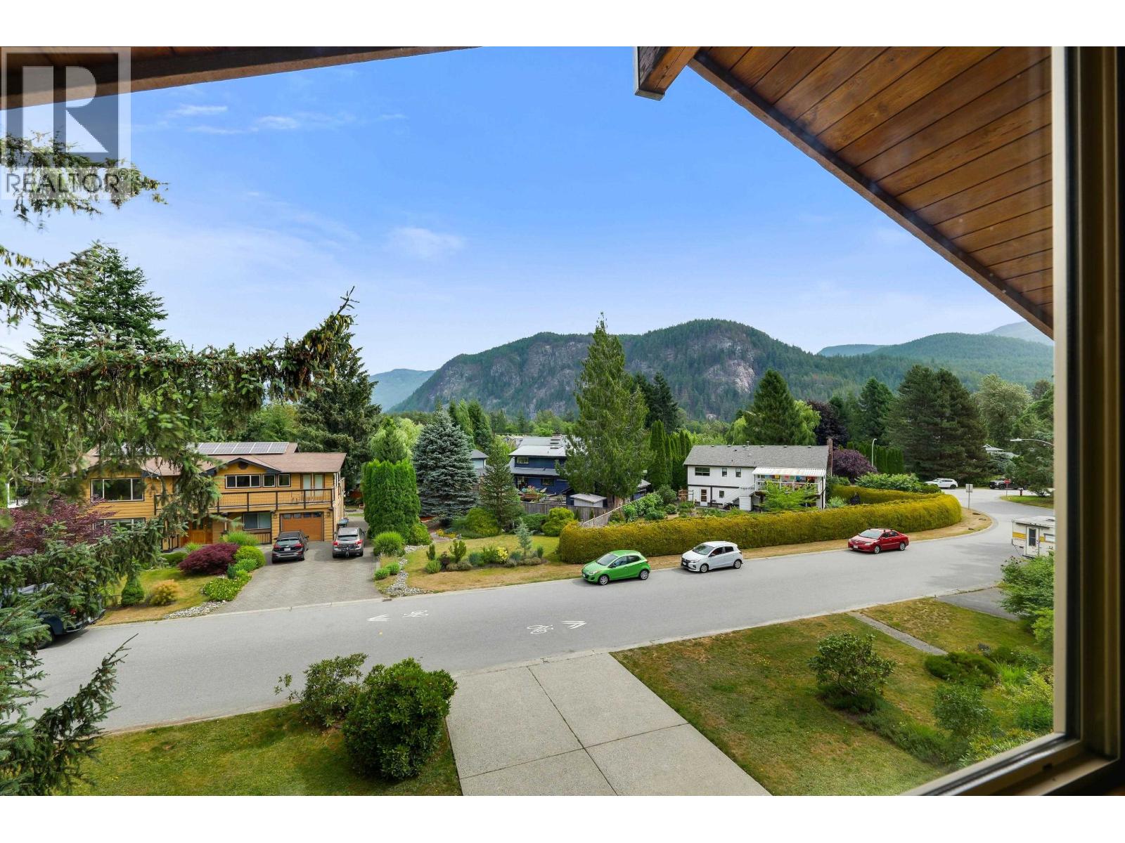 1464 Maple Crescent, Squamish, British Columbia  V0N 1H0 - Photo 13 - R3141016