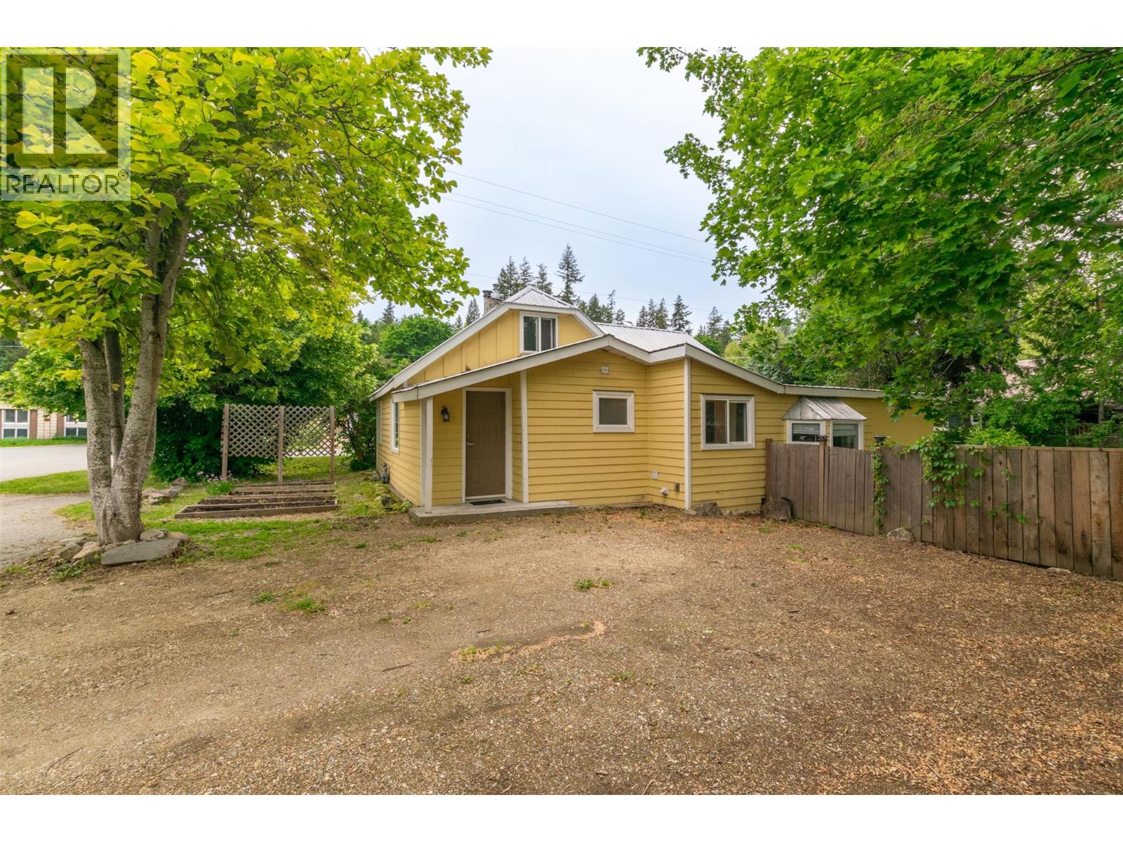 5081 70 Avenue NE, Salmon Arm, British Columbia  V0E 1K0 - Photo 39 - 10390491