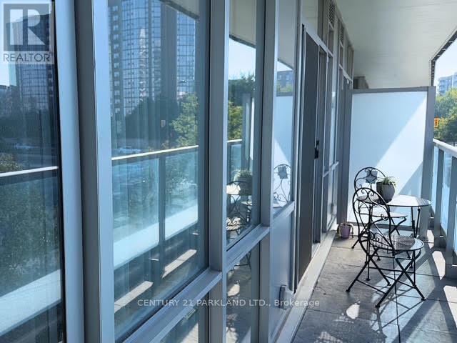 #205 - 9471 Yonge Street, Richmond Hill, Ontario  L4C 0Z5 - Photo 2 - N13664688