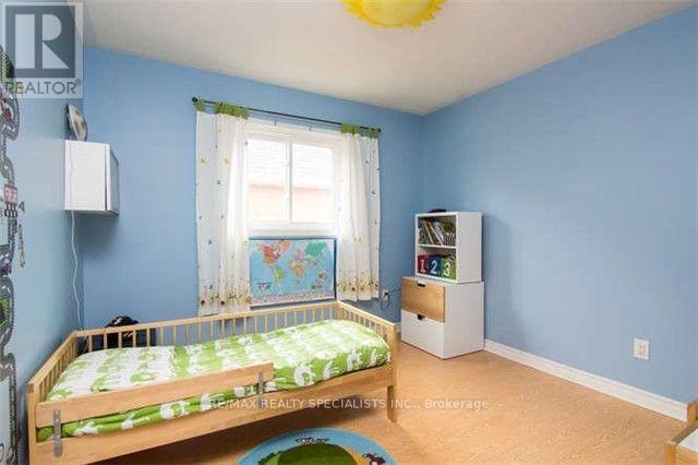 Main & 2nd - 10 Treepark Street, Brampton, Ontario L6R 1T3 - Photo 11 - W13664636