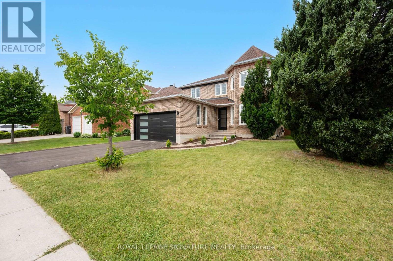 68 Blackwell Place, Brampton, Ontario  L6W 4L6 - Photo 4 - W13664638