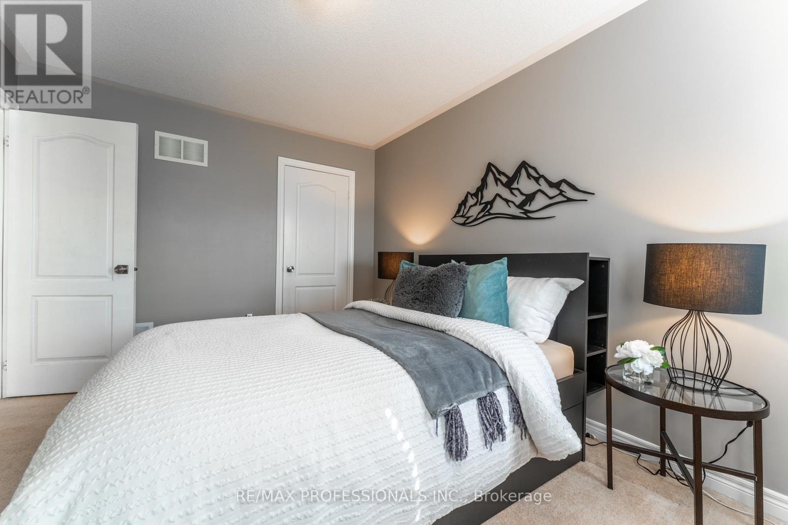 153 Weston Drive, Milton, Ontario  L9T 0V6 - Photo 19 - W13664644