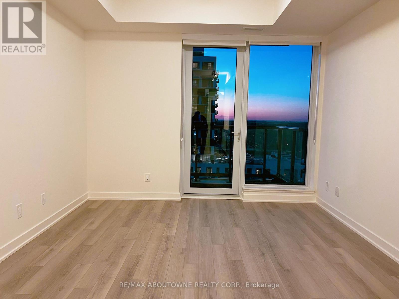 1405 - 3079 Trafalgar Road, Oakville, Ontario  L6H 8C5 - Photo 6 - W13664652