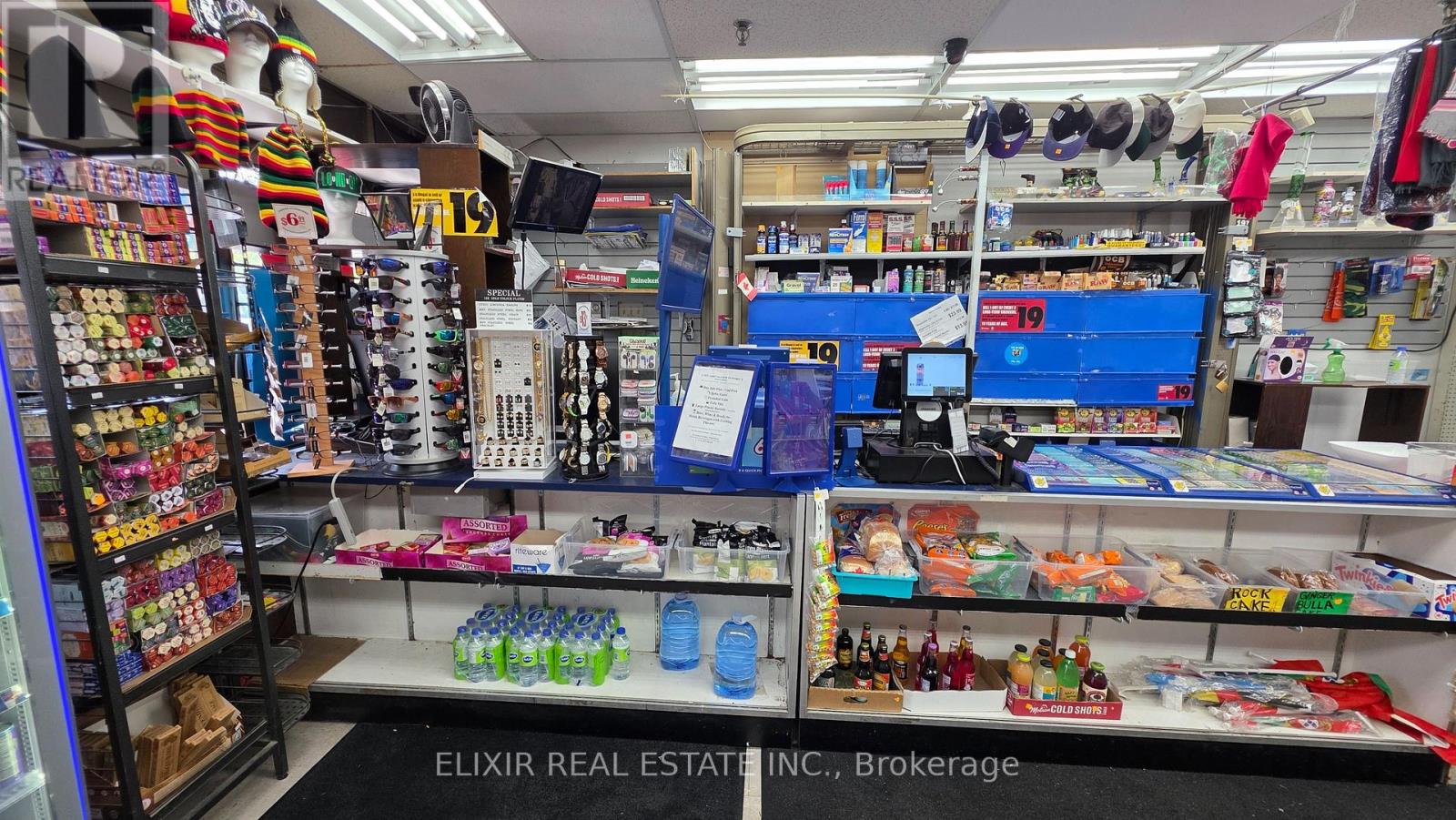 4- 2468 Eglinton Avenue W, Toronto, Ontario  M6M 5E2 - Photo 8 - W13664658