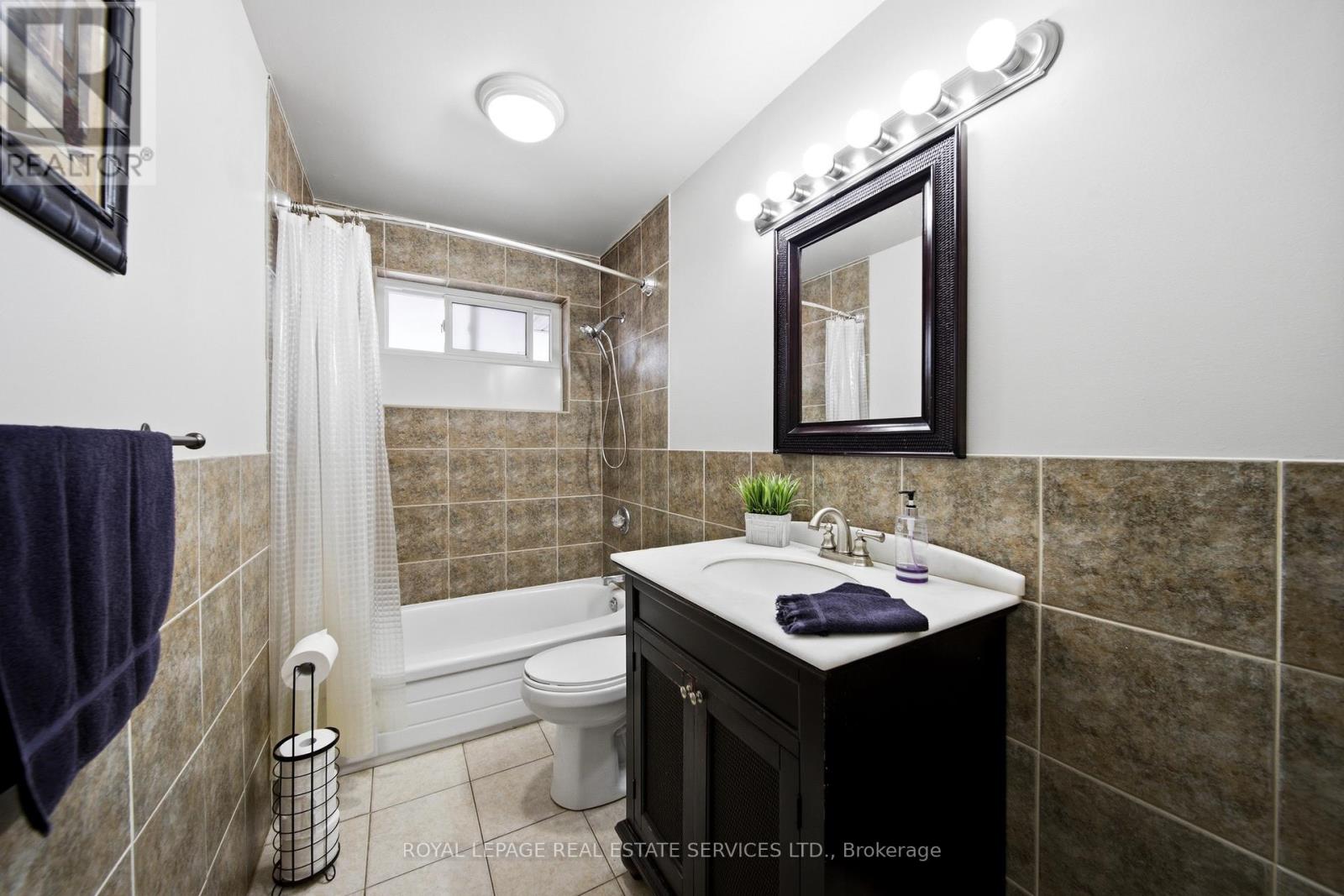 127 Redgrave Drive, Toronto, Ontario  M9R 3V5 - Photo 22 - W13664692