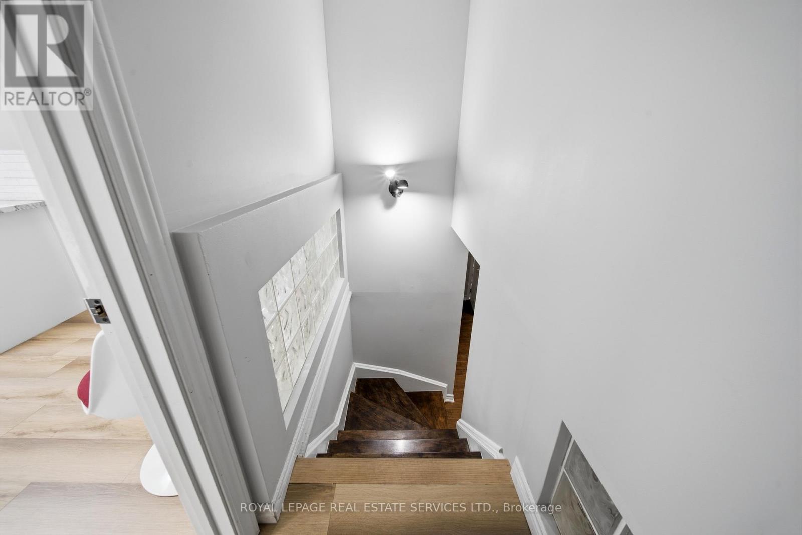 127 Redgrave Drive, Toronto, Ontario  M9R 3V5 - Photo 24 - W13664692