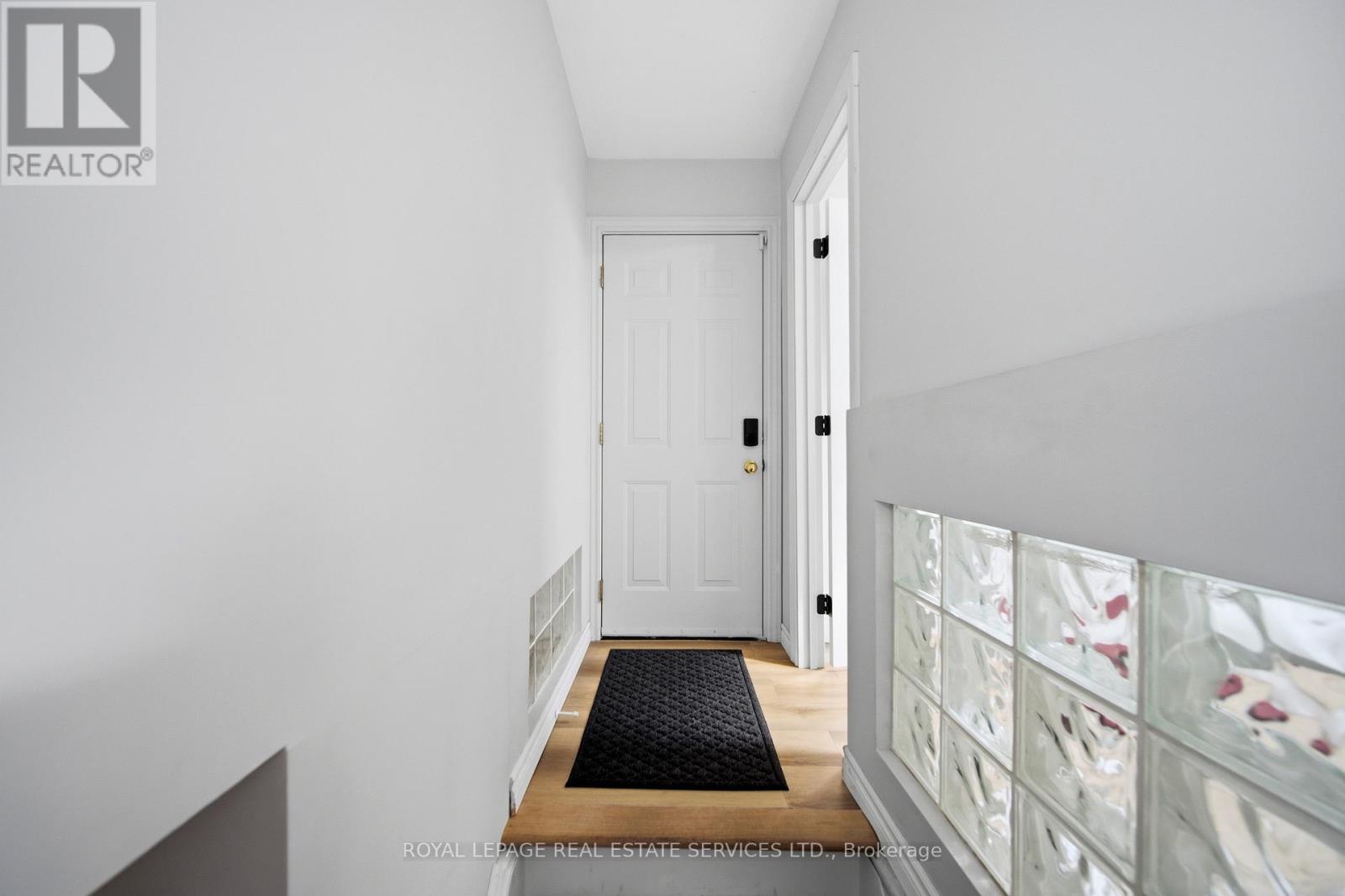 127 Redgrave Drive, Toronto, Ontario  M9R 3V5 - Photo 25 - W13664692