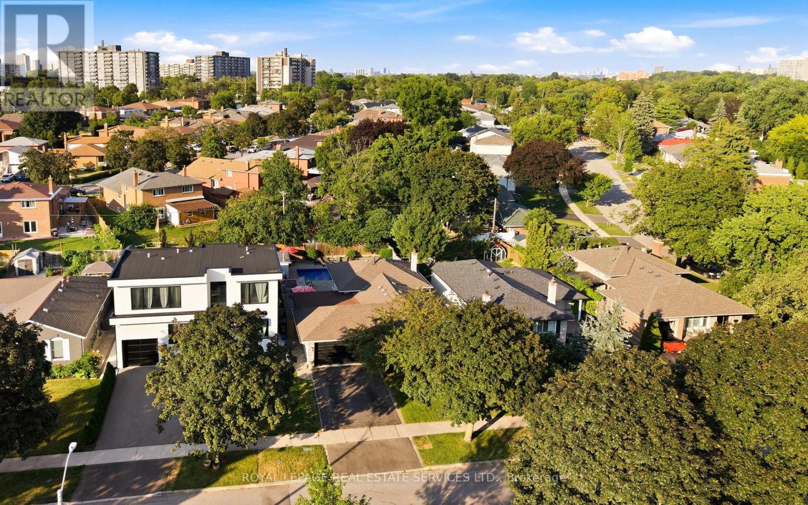 127 Redgrave Drive, Toronto, Ontario  M9R 3V5 - Photo 44 - W13664692