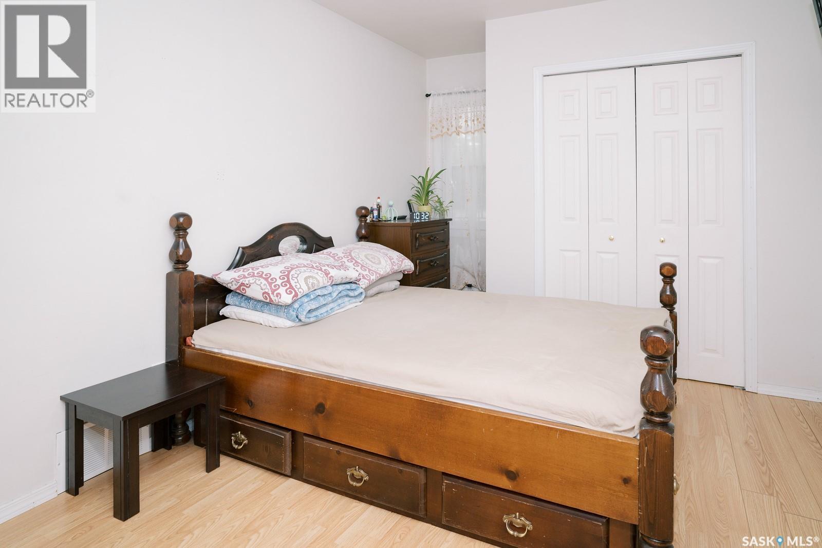 1421 H Avenue N, Saskatoon, Saskatchewan  S7L 2E5 - Photo 23 - SK045258