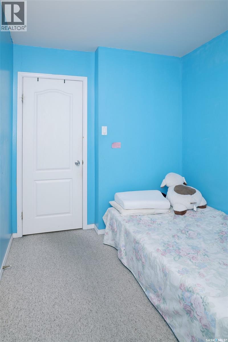 1421 H Avenue N, Saskatoon, Saskatchewan  S7L 2E5 - Photo 28 - SK045258