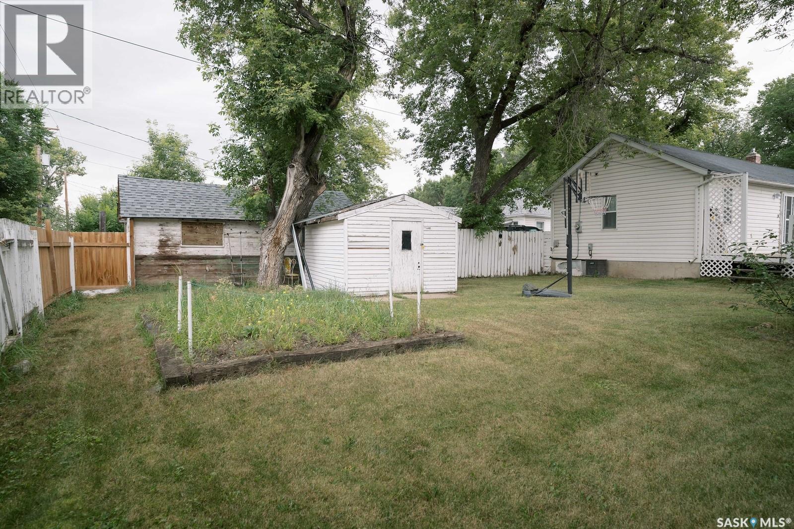 1421 H Avenue N, Saskatoon, Saskatchewan  S7L 2E5 - Photo 36 - SK045258