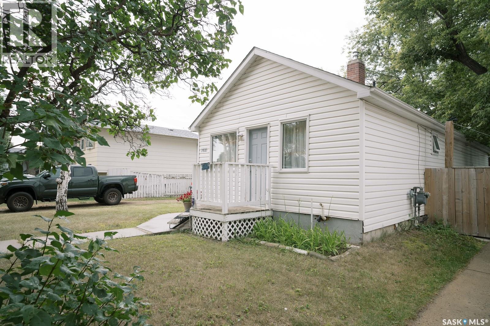 1421 H Avenue N, Saskatoon, Saskatchewan  S7L 2E5 - Photo 39 - SK045258