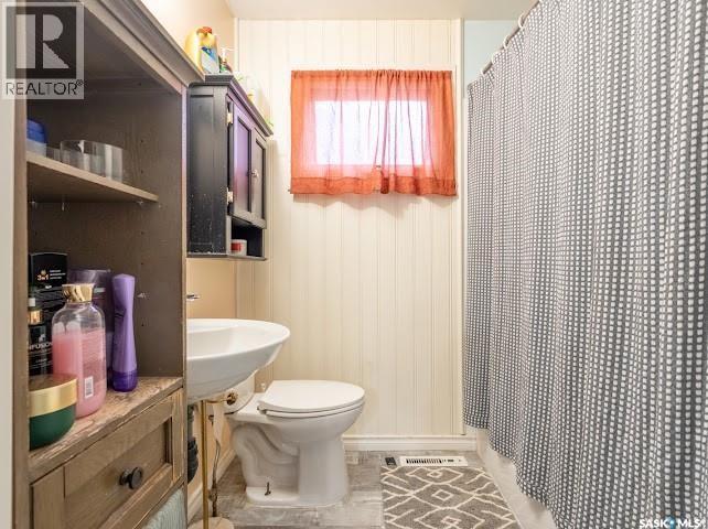 1827 Quebec Street, Regina, Saskatchewan  S4P 1J6 - Photo 12 - SK045029