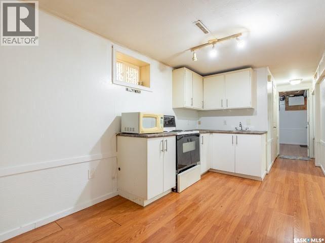 1827 Quebec Street, Regina, Saskatchewan  S4P 1J6 - Photo 19 - SK045029