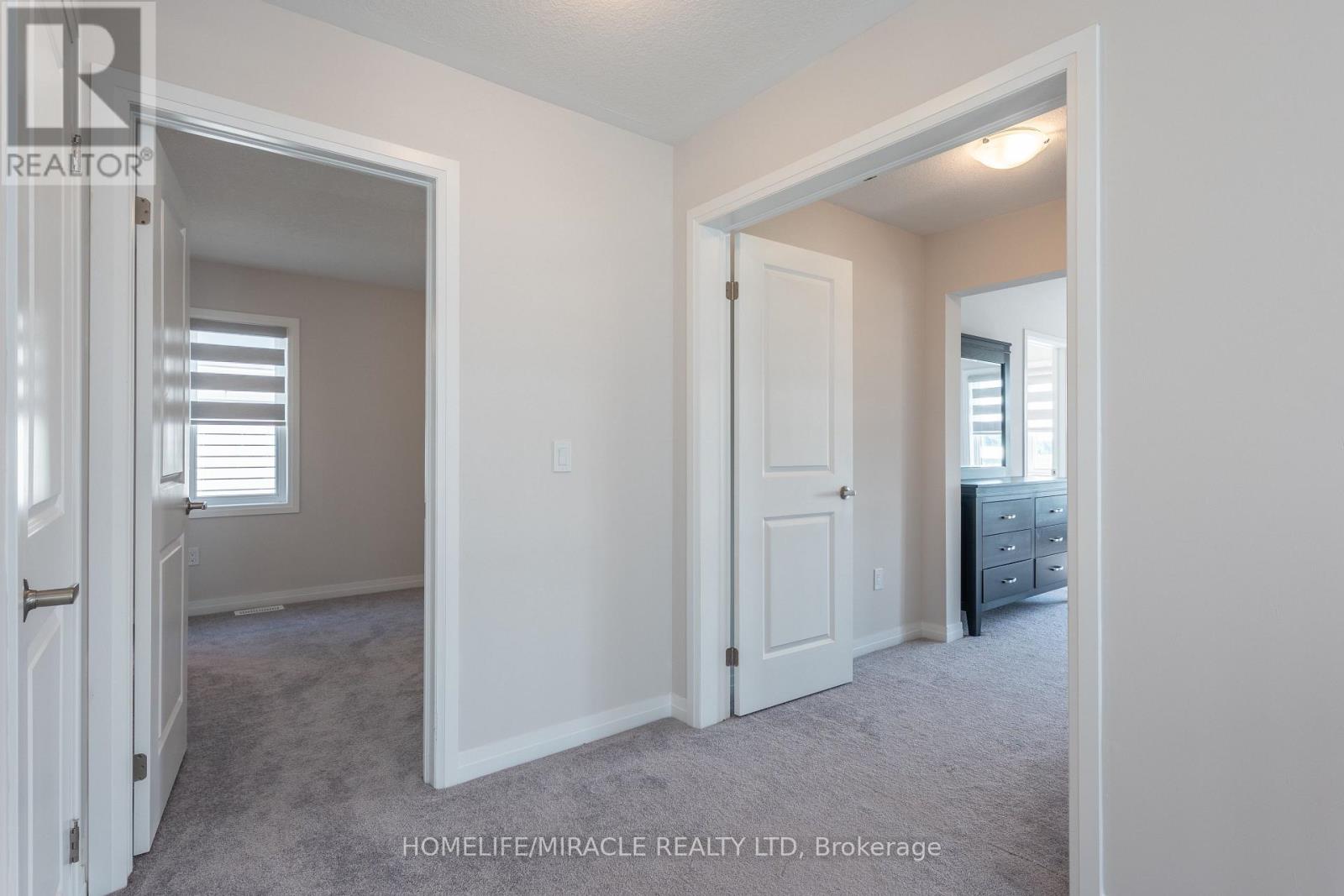 69 Mary Watson Street, North Dumfries, Ontario  N0B 1E0 - Photo 31 - X13664664