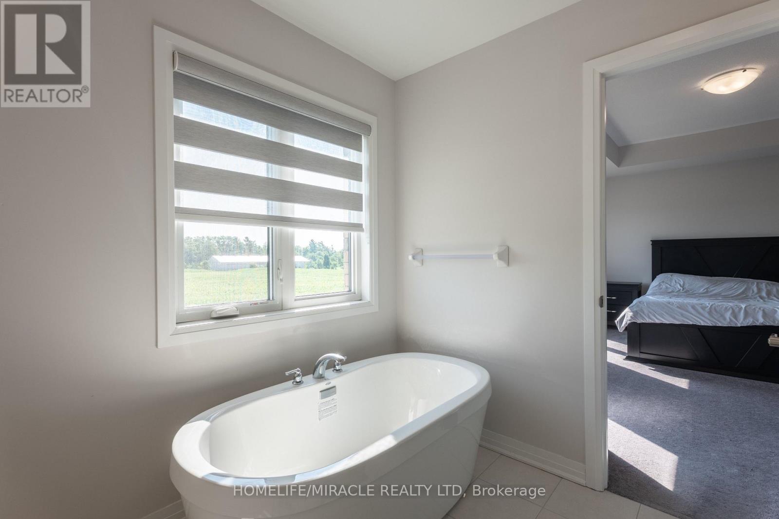 69 Mary Watson Street, North Dumfries, Ontario  N0B 1E0 - Photo 36 - X13664664