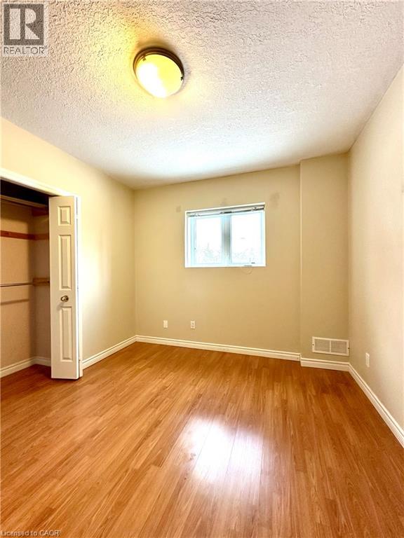 572 Hidden Valley Road Unit# Basement, Kitchener, Ontario  N2C 2S6 - Photo 15 - 40854742