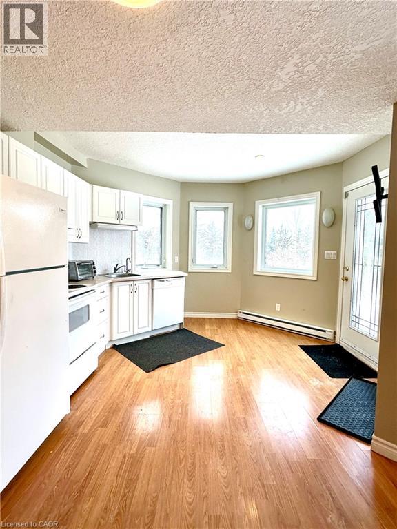 572 Hidden Valley Road Unit# Basement, Kitchener, Ontario  N2C 2S6 - Photo 6 - 40854742