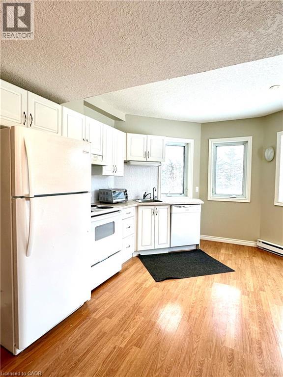 572 Hidden Valley Road Unit# Basement, Kitchener, Ontario  N2C 2S6 - Photo 7 - 40854742