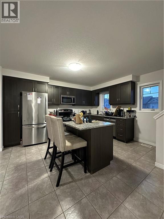 35 Eliza Avenue, Kitchener, Ontario  N2E 0G2 - Photo 14 - 40854319