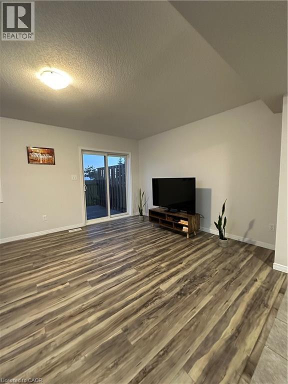 35 Eliza Avenue, Kitchener, Ontario  N2E 0G2 - Photo 23 - 40854319