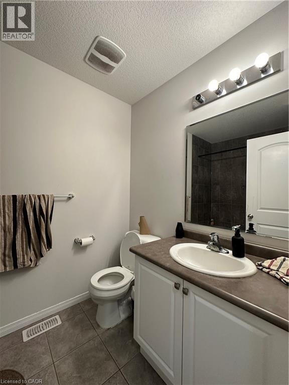 35 Eliza Avenue, Kitchener, Ontario  N2E 0G2 - Photo 36 - 40854319
