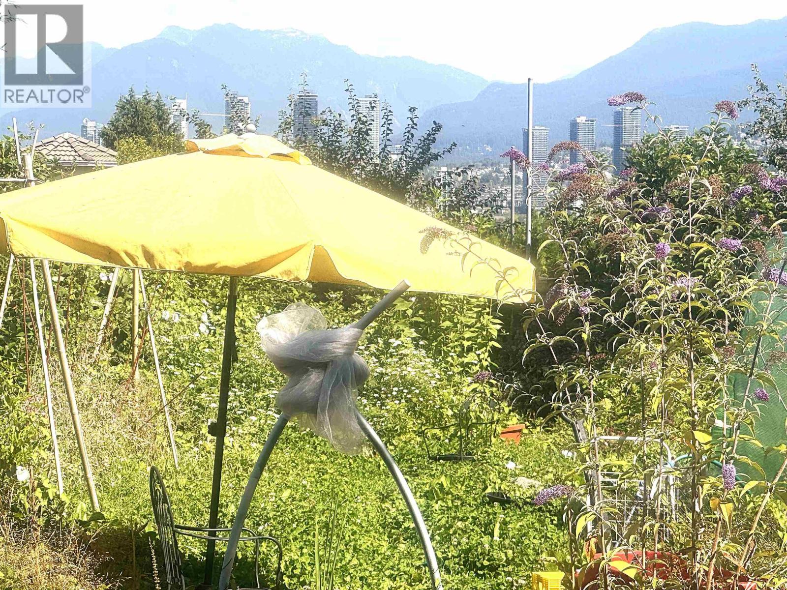 4625 GRAFTON STREET, Burnaby, British Columbia