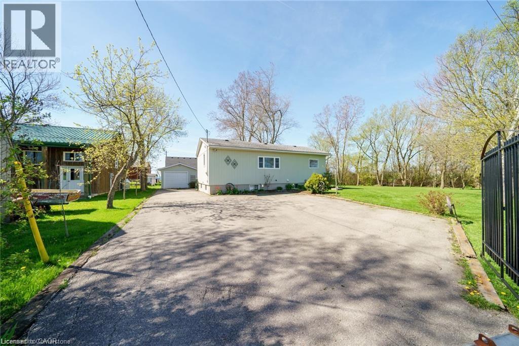 2970 Lakeshore Road, Dunnville, Ontario  N1A 2W8 - Photo 4 - 40834437