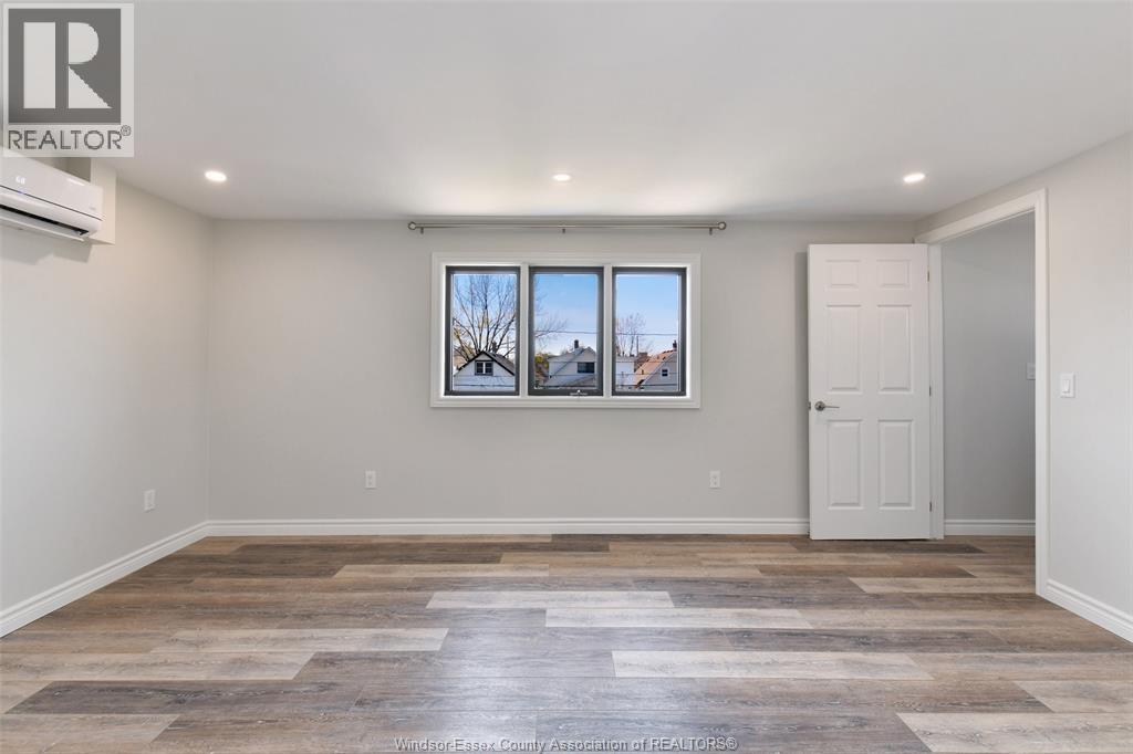 1069 Marentette Avenue Unit# Upper, Windsor, Ontario  N9A 2A4 - Photo 13 - 26010156