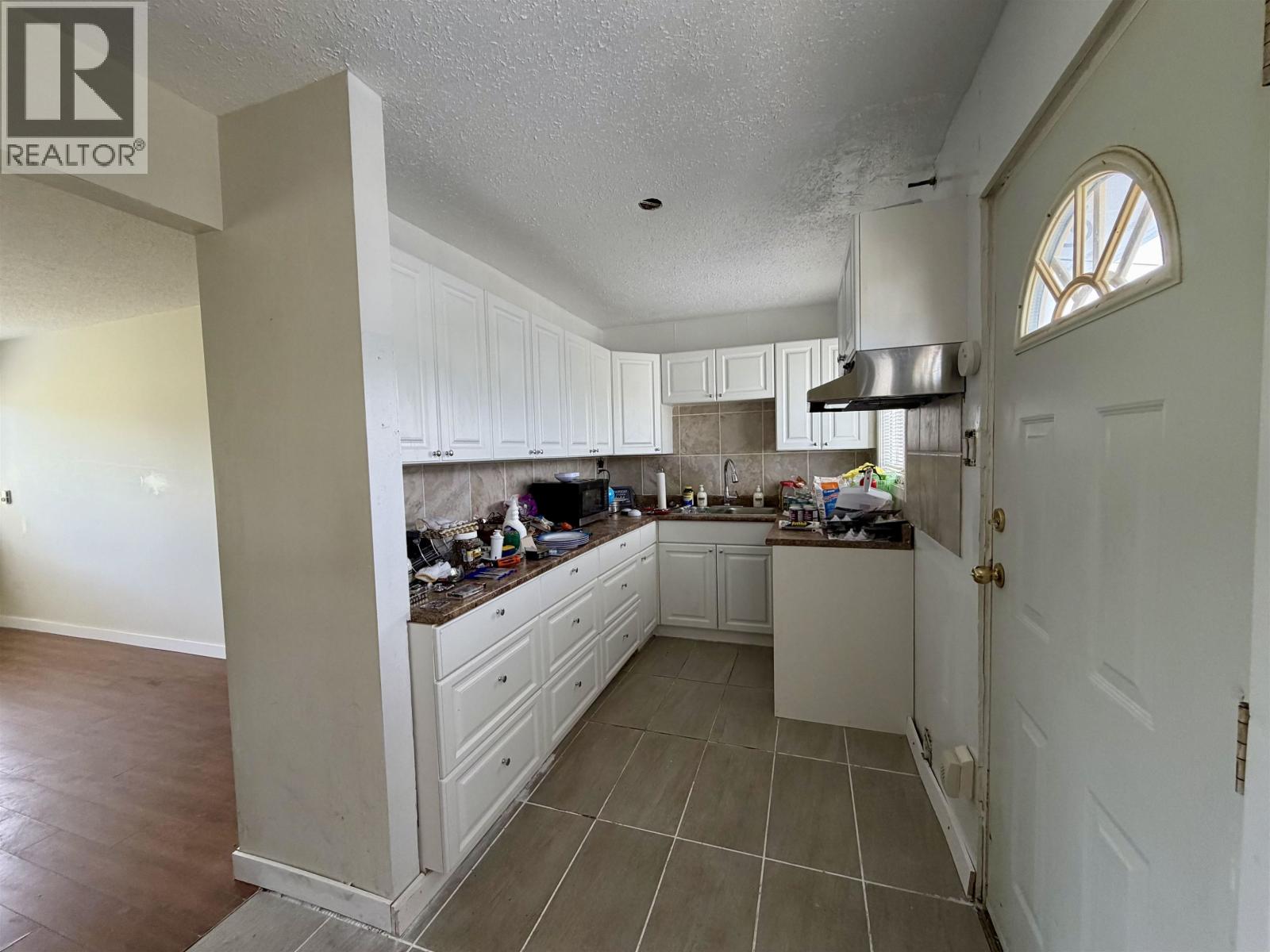 55-57 Mallard Street, Kitimat, British Columbia  V8C 1N2 - Photo 4 - R3154457