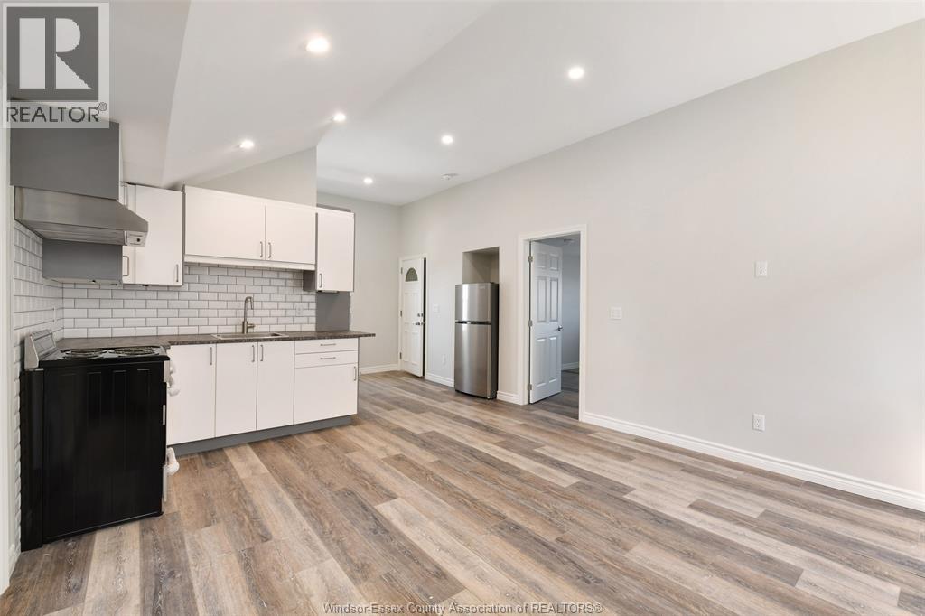 1069 Marentette Avenue Unit# Upper, Windsor, Ontario  N9A 2A4 - Photo 7 - 26010156