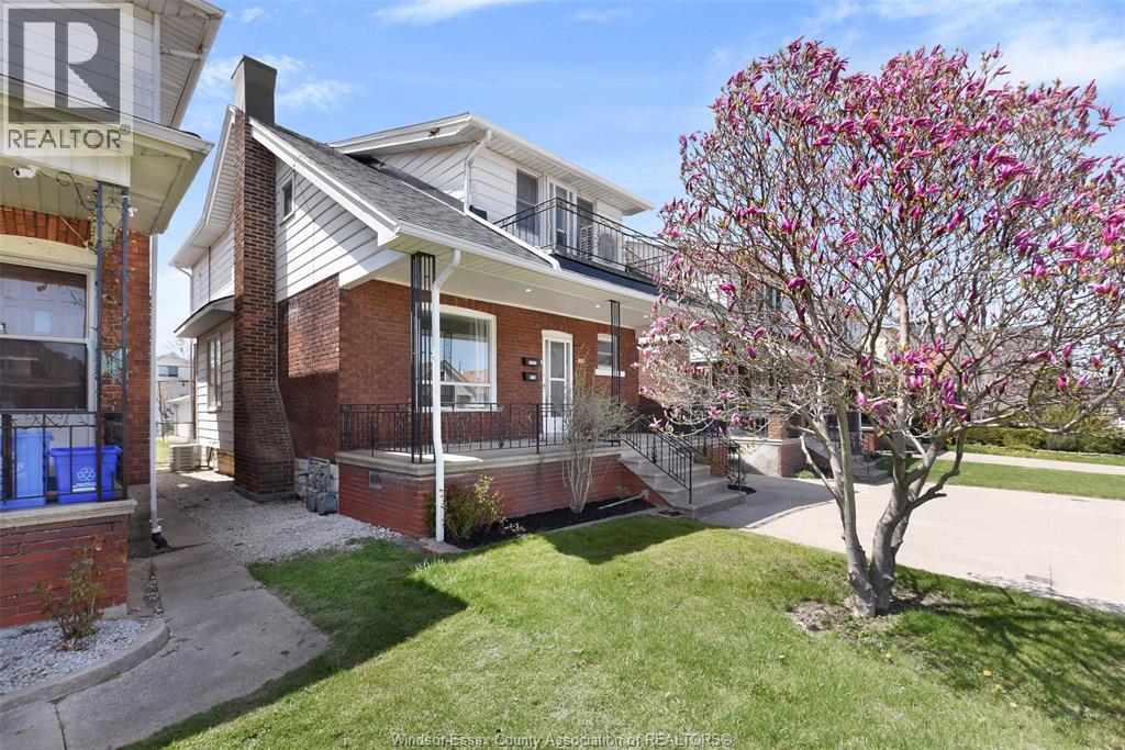 1069 Marentette Avenue Unit# Upper, Windsor, Ontario  N9A 2A4 - Photo 2 - 26010156