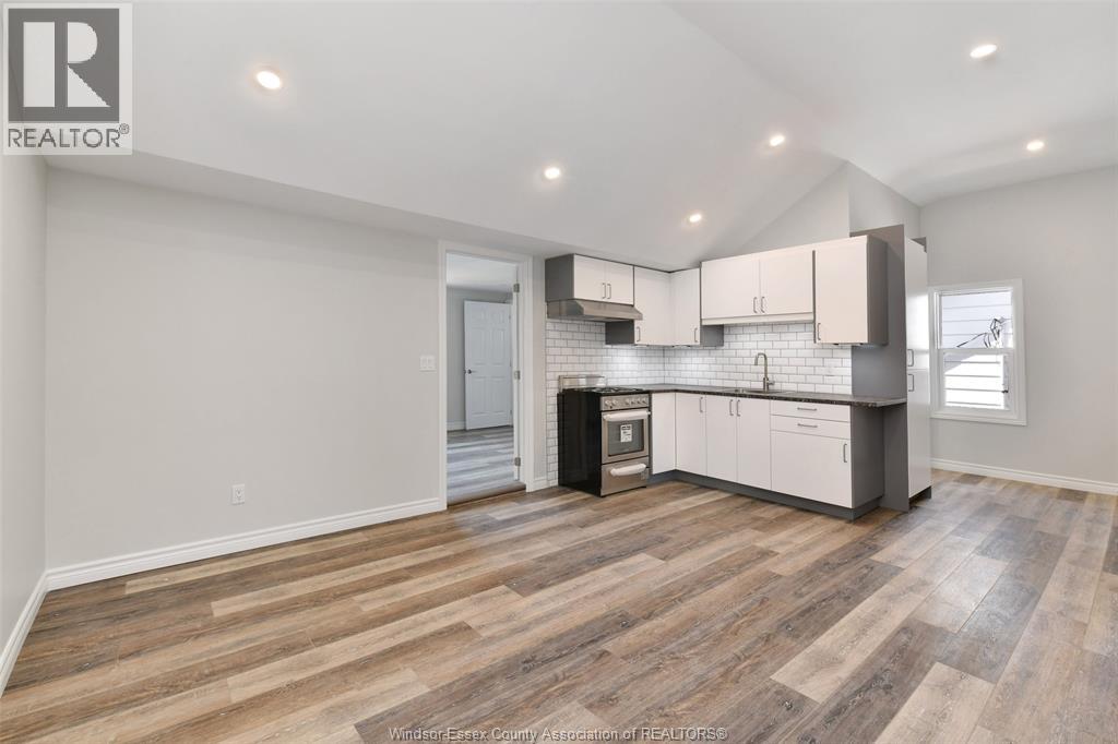 1069 Marentette Avenue Unit# Upper, Windsor, Ontario  N9A 2A4 - Photo 9 - 26010156
