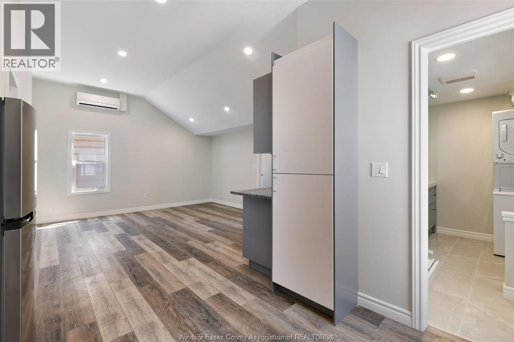 1069 Marentette Avenue Unit# Upper, Windsor, Ontario  N9A 2A4 - Photo 18 - 26010156