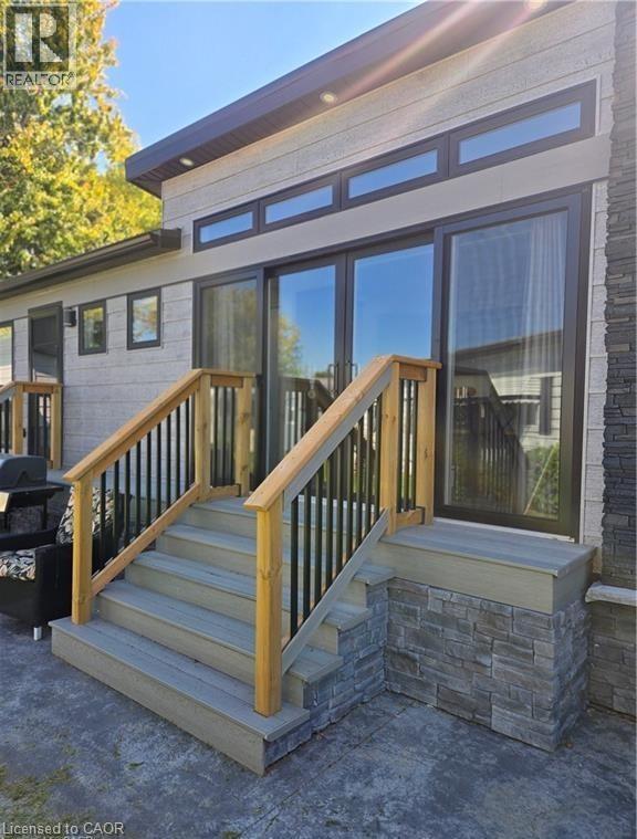 22220 CHARING CROSS Road Unit# 30, Chatham, Ontario