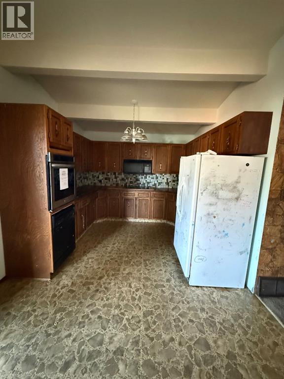 20 Goard Close, Red Deer, Alberta  T4P 2M2 - Photo 6 - A2315912