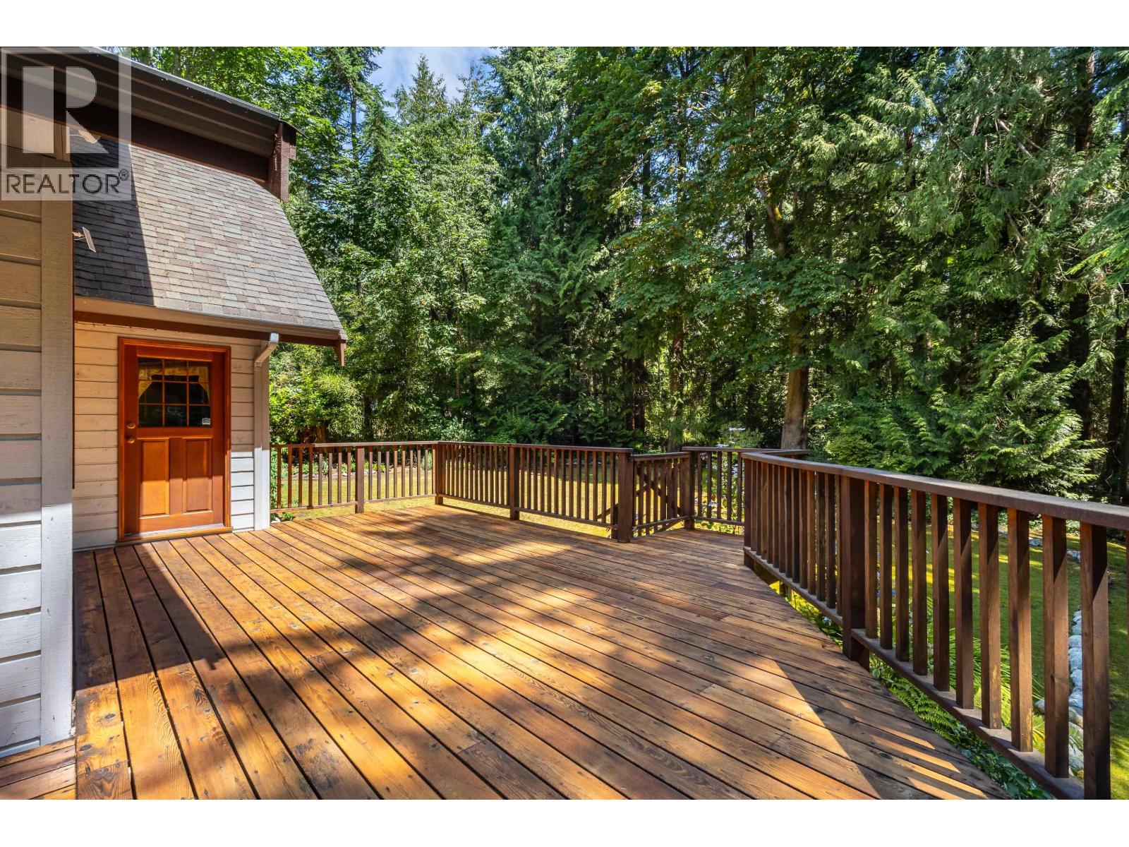 1484 Henderson Avenue, Roberts Creek, British Columbia  V0N 2W2 - Photo 15 - R3143344