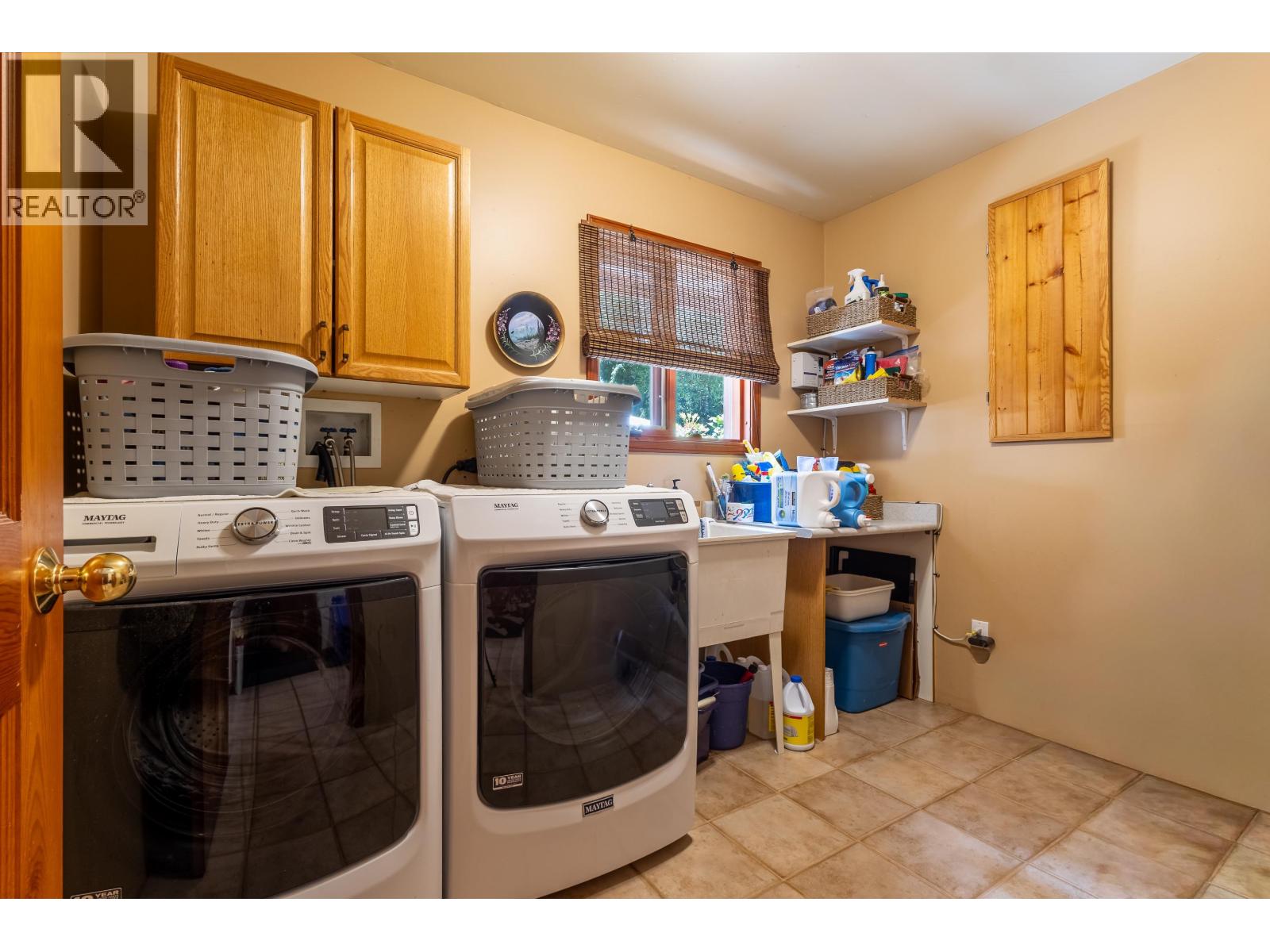 1484 Henderson Avenue, Roberts Creek, British Columbia  V0N 2W2 - Photo 29 - R3143344