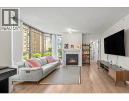 706 867 HAMILTON STREET, Vancouver, British Columbia