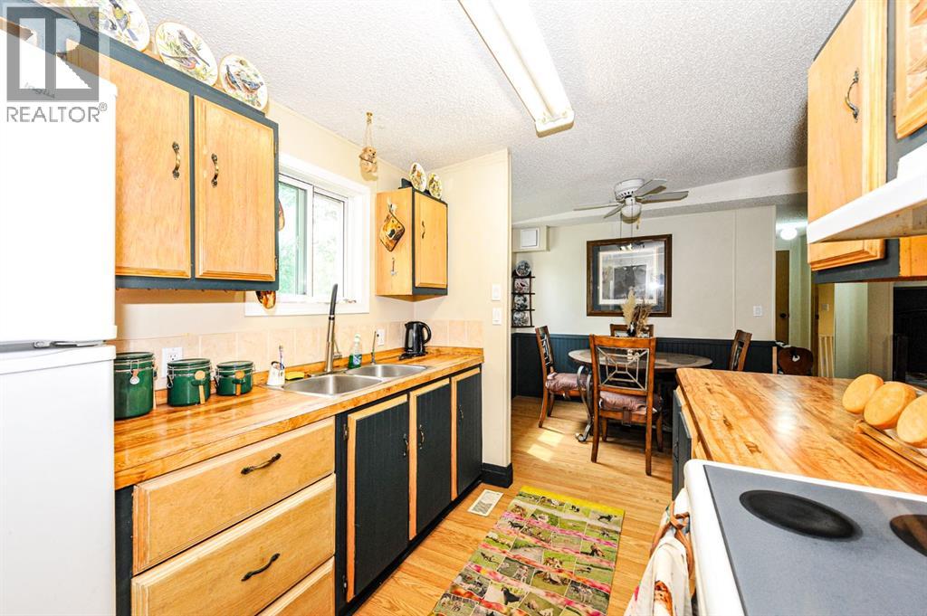 20319 Township Road 382, Rural Stettler No. 6, Alberta  T0C 2L0 - Photo 14 - A2336332