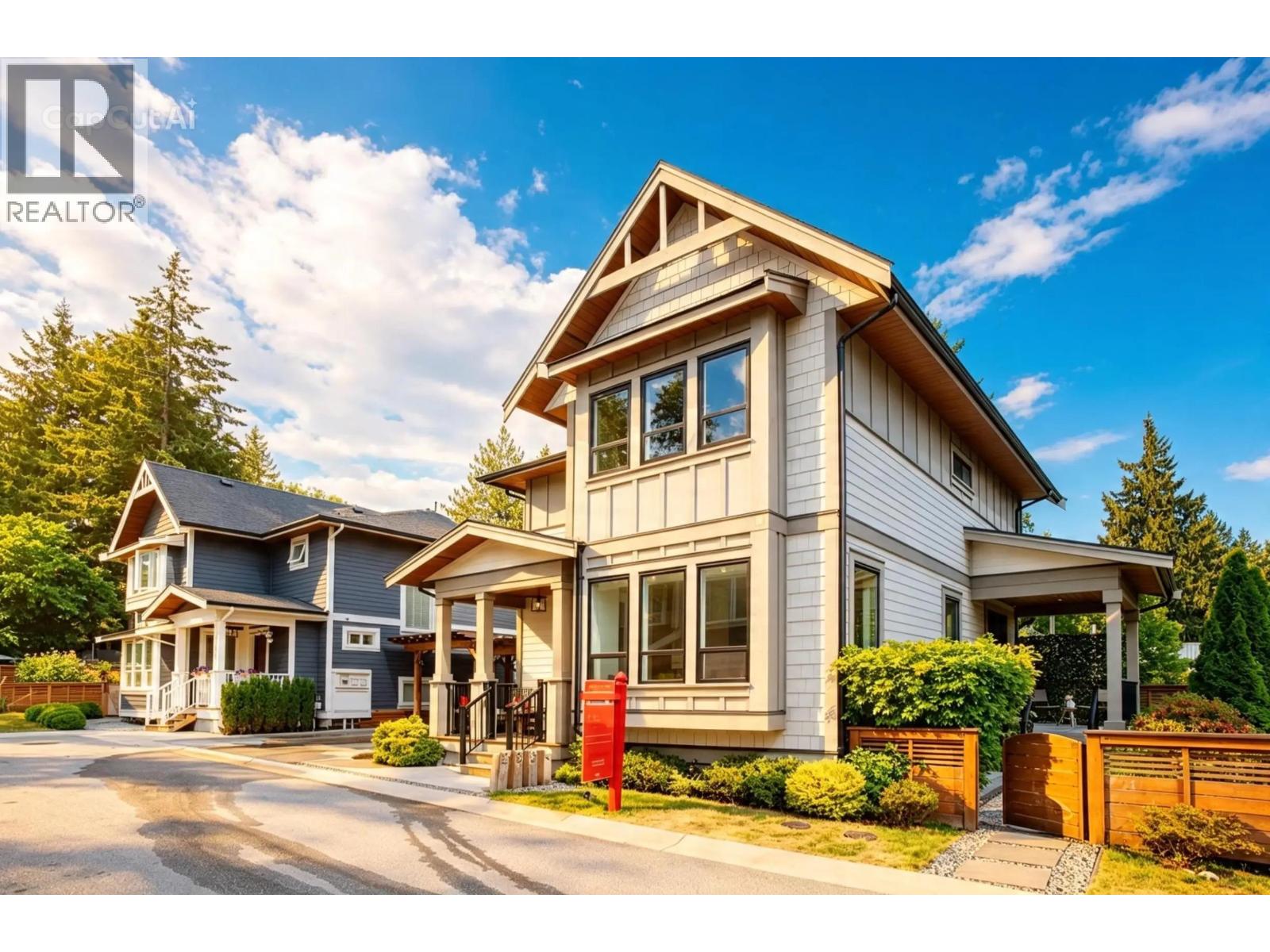2020 Carson Court, North Vancouver, British Columbia V7M 0E1 - Photo 2 - R3154967