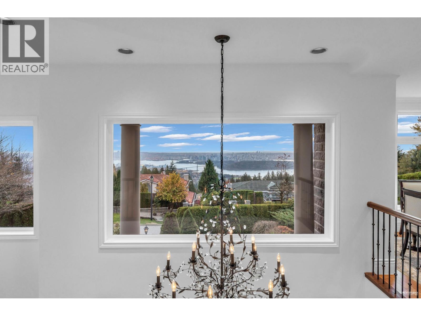 1525 Errigal Place, West Vancouver, British Columbia  V7S 3H1 - Photo 6 - R3154968