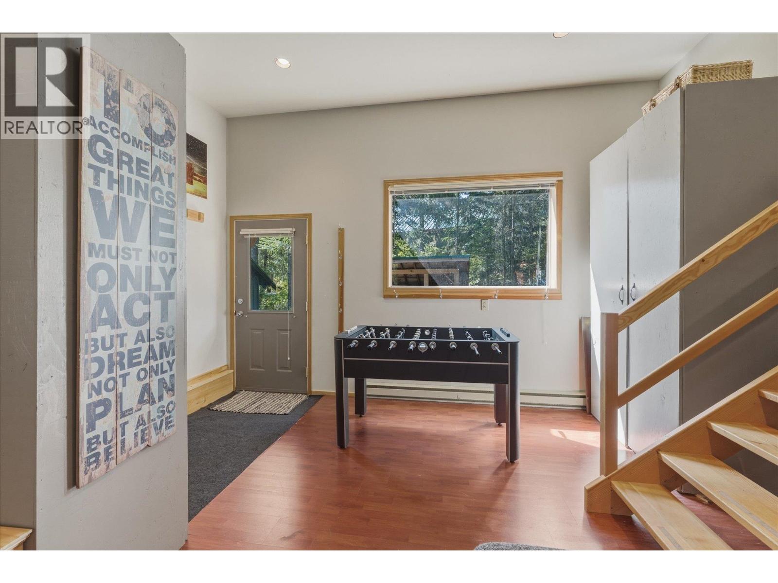 5 Garibaldi Drive, Whistler, British Columbia  V8E 0A7 - Photo 14 - R3154978