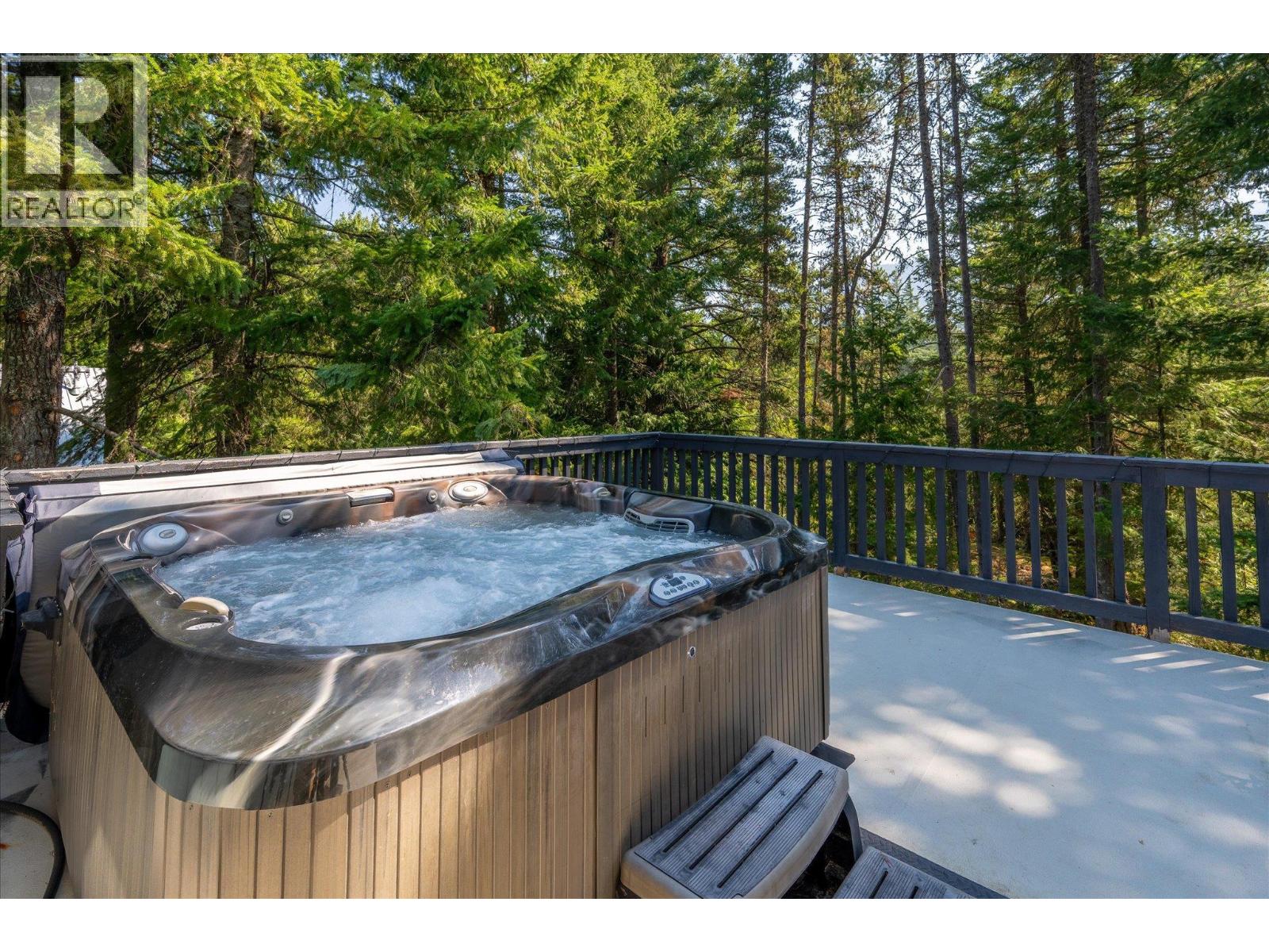 5 Garibaldi Drive, Whistler, British Columbia  V8E 0A7 - Photo 23 - R3154978