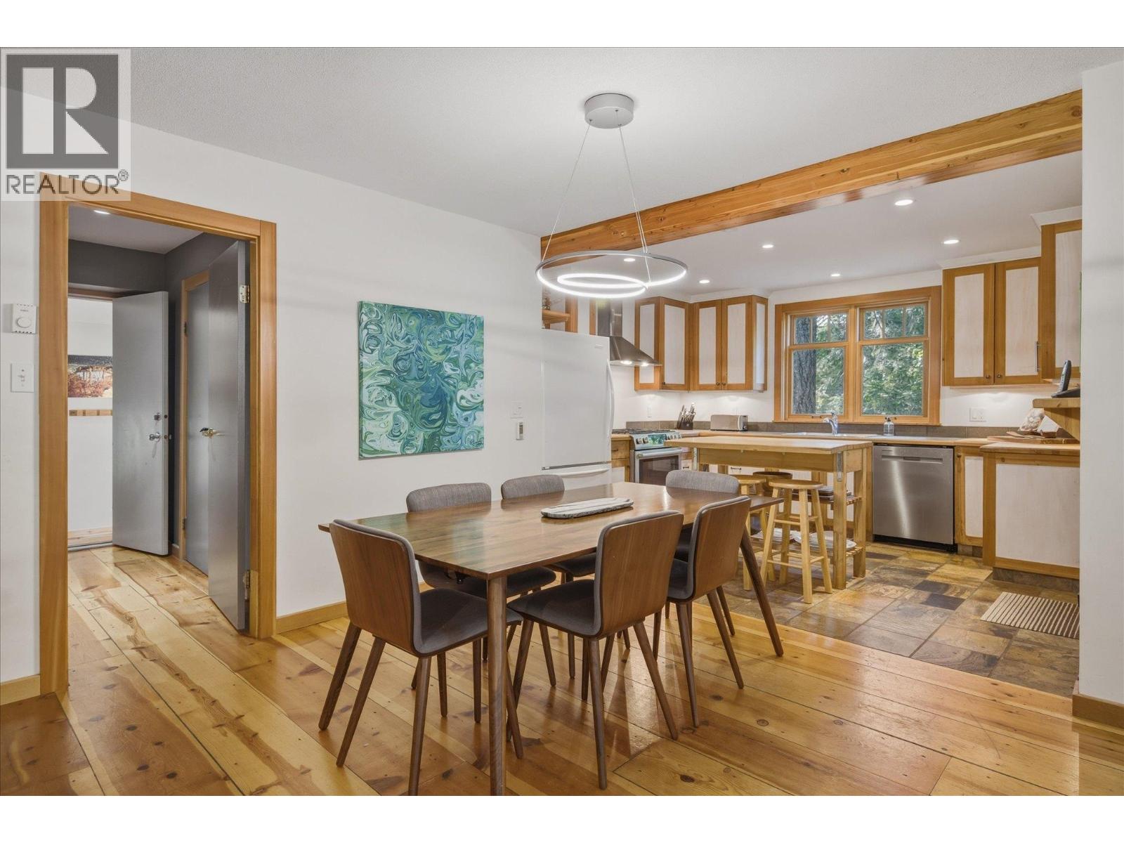 5 Garibaldi Drive, Whistler, British Columbia  V8E 0A7 - Photo 6 - R3154978